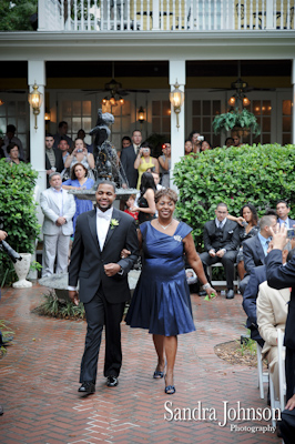 Best The Courtyard at Lake Lucerne Wedding photographer - Sandra Johnson (SJFoto.com)